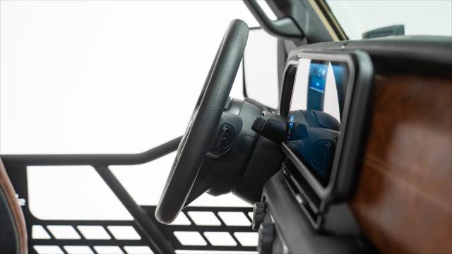 Used 2025 Jeep Wrangler Unlimited Sport image 39