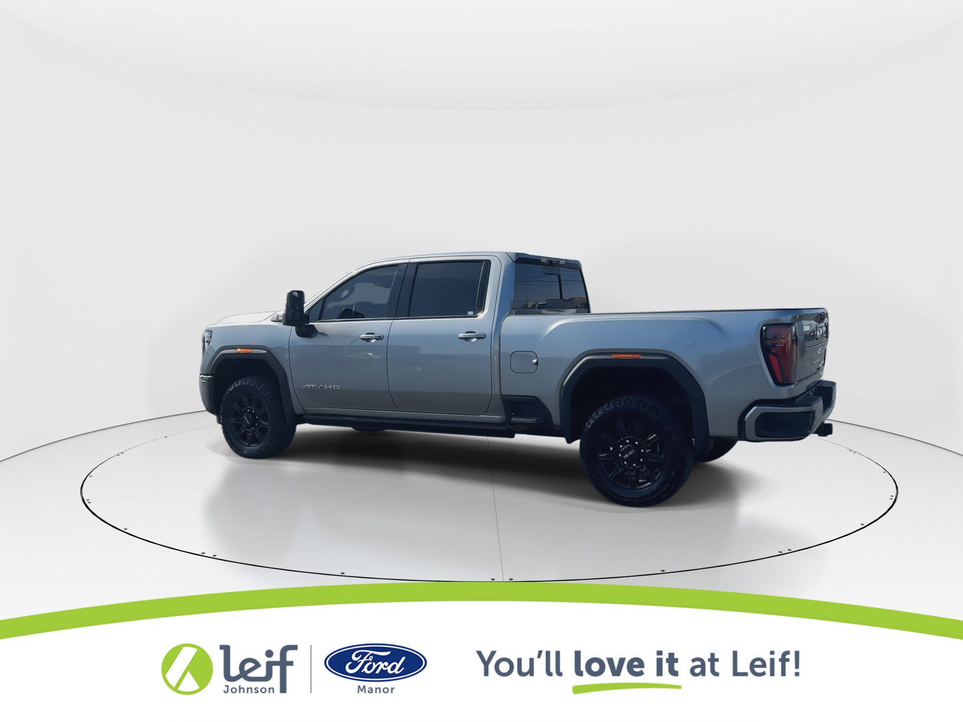 Used 2024 GMC Sierra 2500 AT4 w/ Technology Package image 6