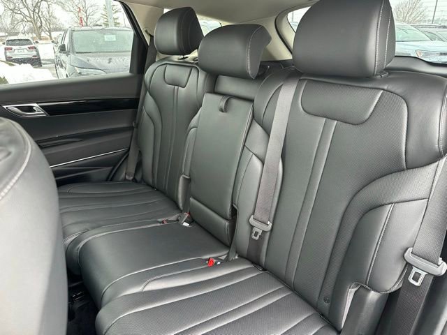 Used 2025 Genesis GV80 2.5T Standard image 32