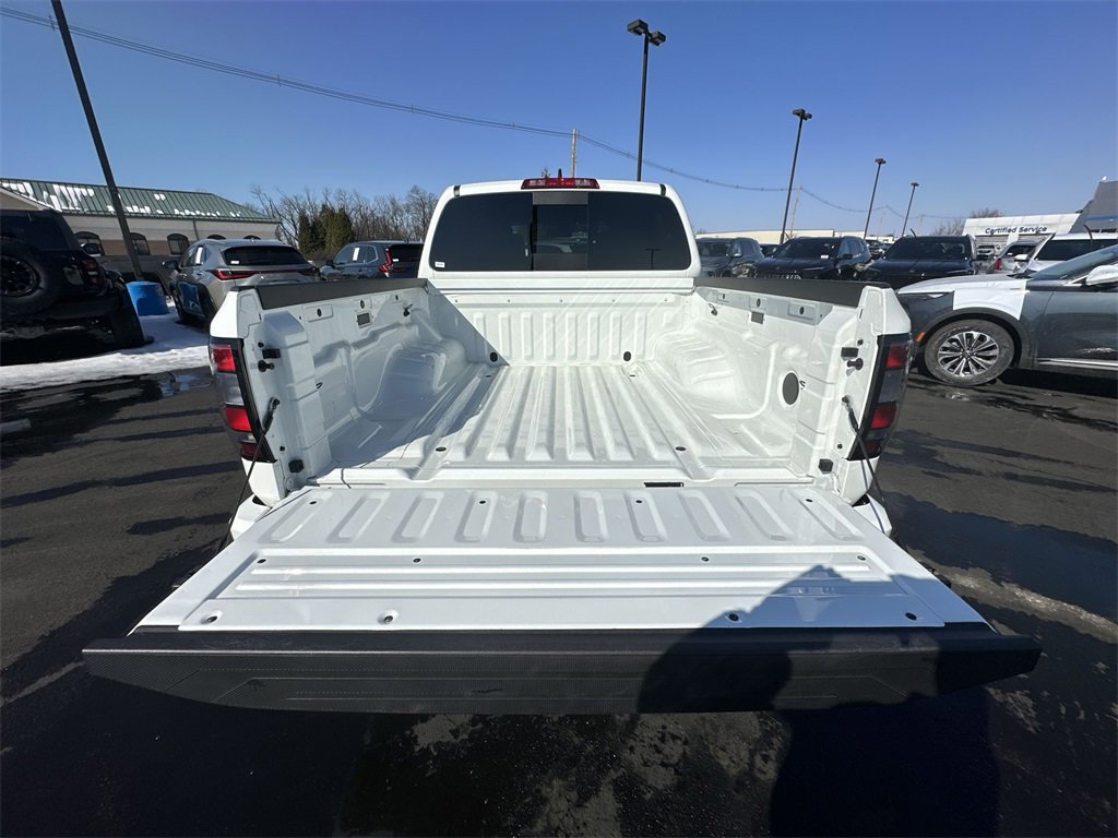 Certified 2025 Nissan Frontier PRO-4X image 22