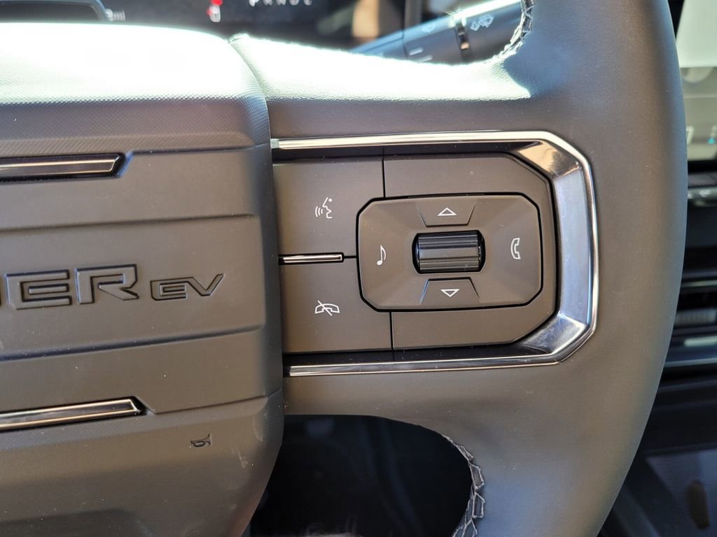 New 2026 GMC Hummer EV 4x4 Crew Cab image 24