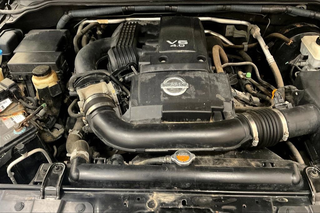 Used 2011 Nissan Frontier SV AWD/4WD image 20