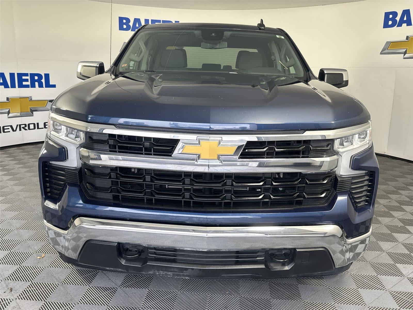 Used 2022 Chevrolet Silverado 1500 LT AWD/4WD image 8