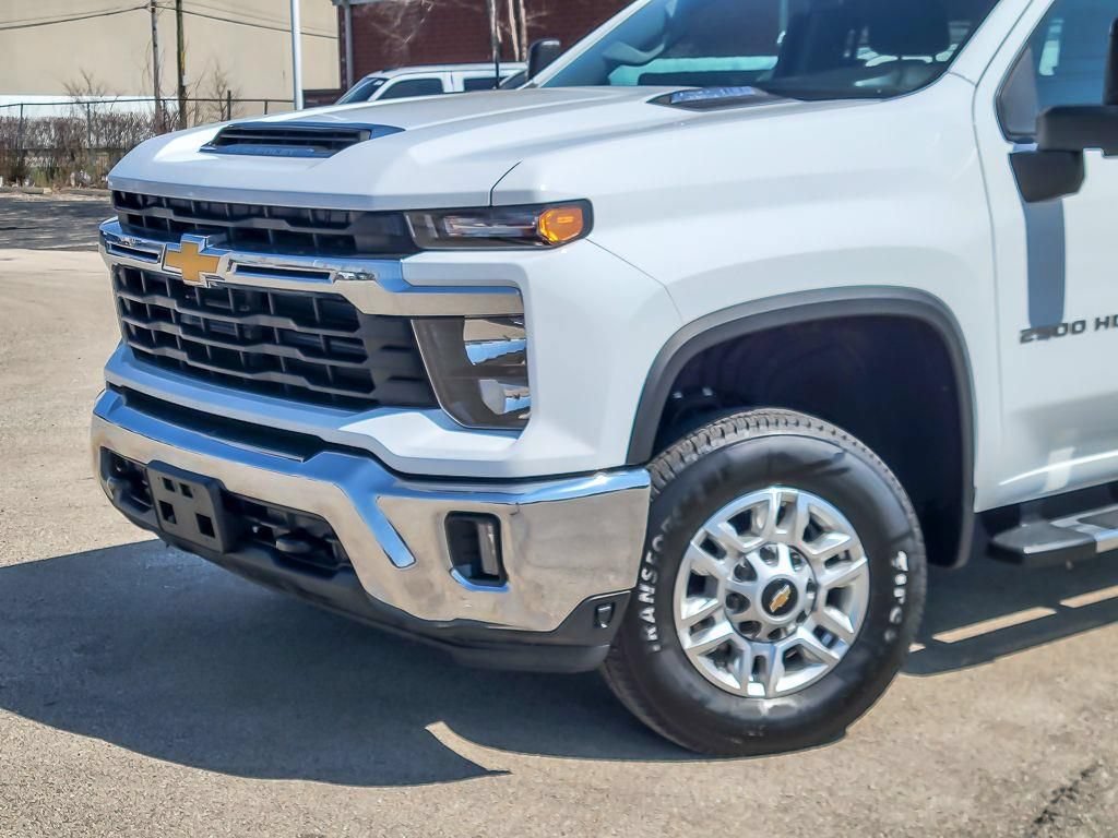 Certified 2025 Chevrolet Silverado 2500 LT w/ Convenience Package AWD/4WD image 3