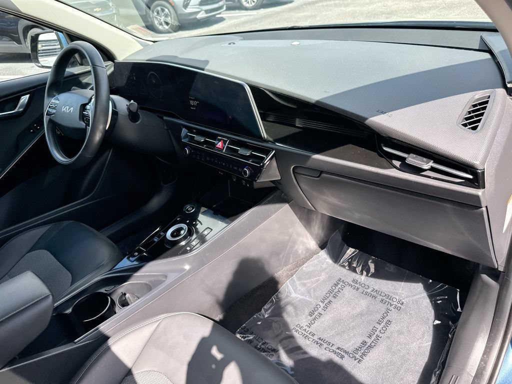 Used 2023 Kia Niro Wind FWD image 28