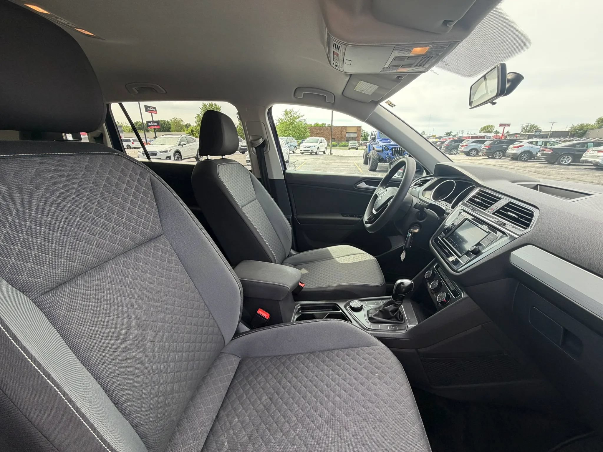 Used 2021 Volkswagen Tiguan S AWD/4WD image 27