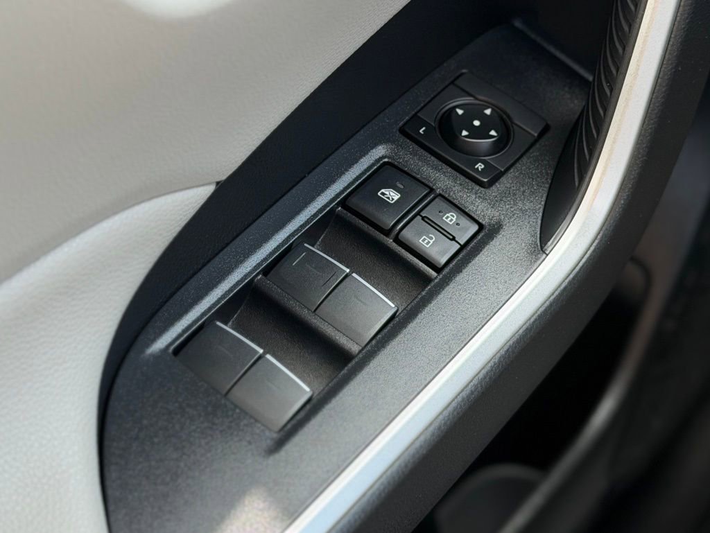 Certified 2023 Toyota RAV4 XLE w/ Convenience Package AWD/4WD image 22