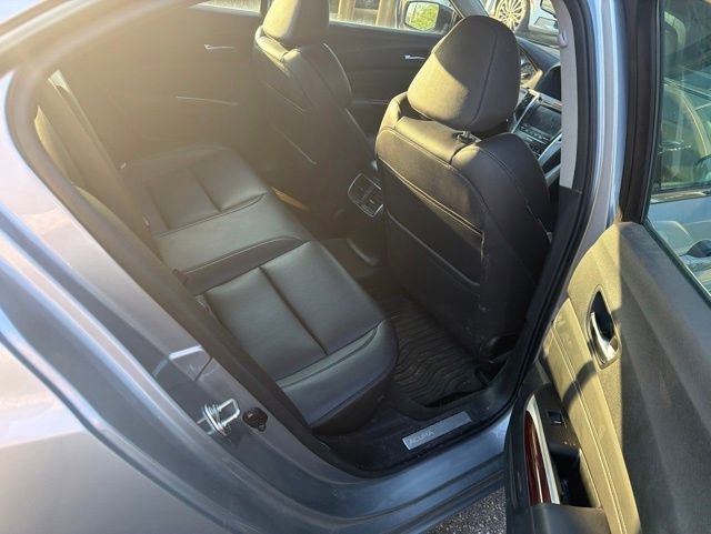 Used 2017 Acura TLX FWD image 10