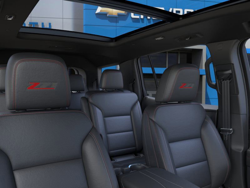 New 2026 Chevrolet Traverse Z71 w/ Enhanced Driving Package image 25
