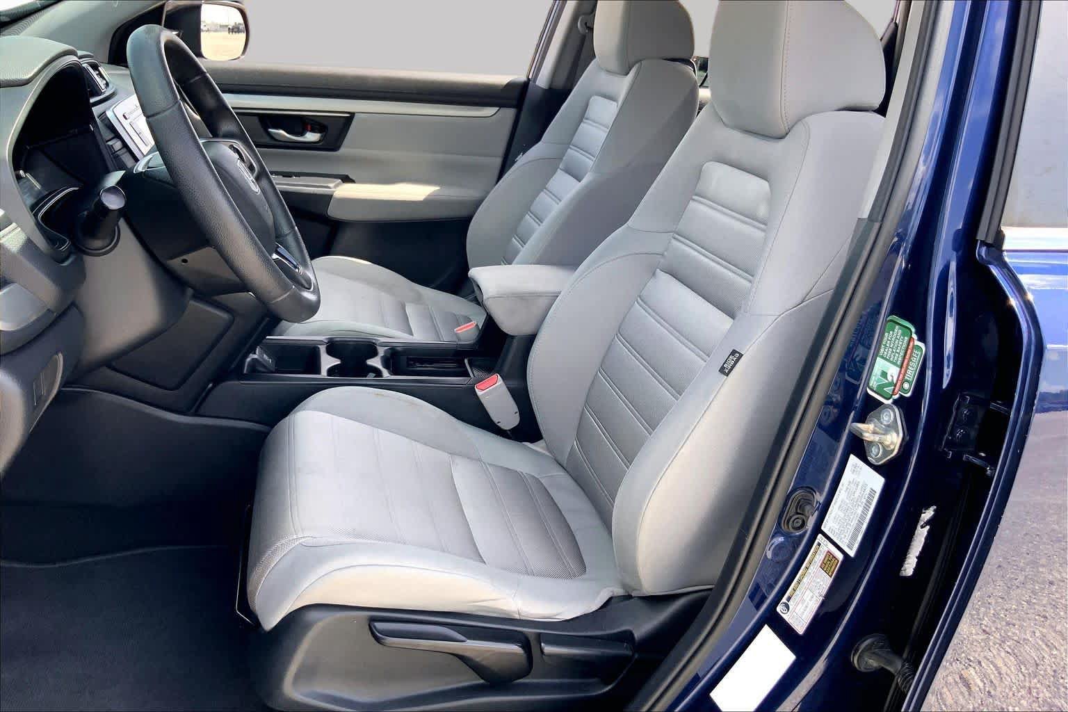 Used 2019 Honda CR-V LX image 8