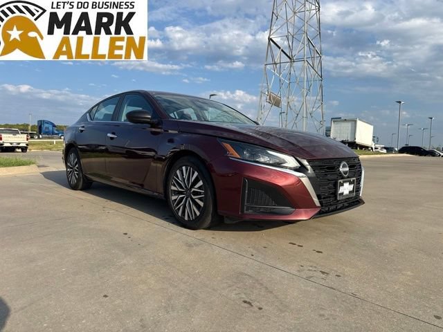 Used 2025 Nissan Altima 2.5 SV