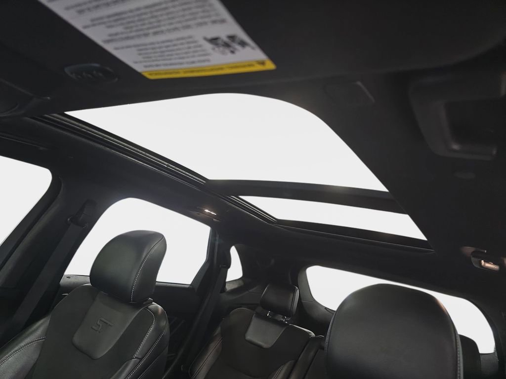 Used 2019 Ford Edge ST w/ Equipment Group 401A image 28