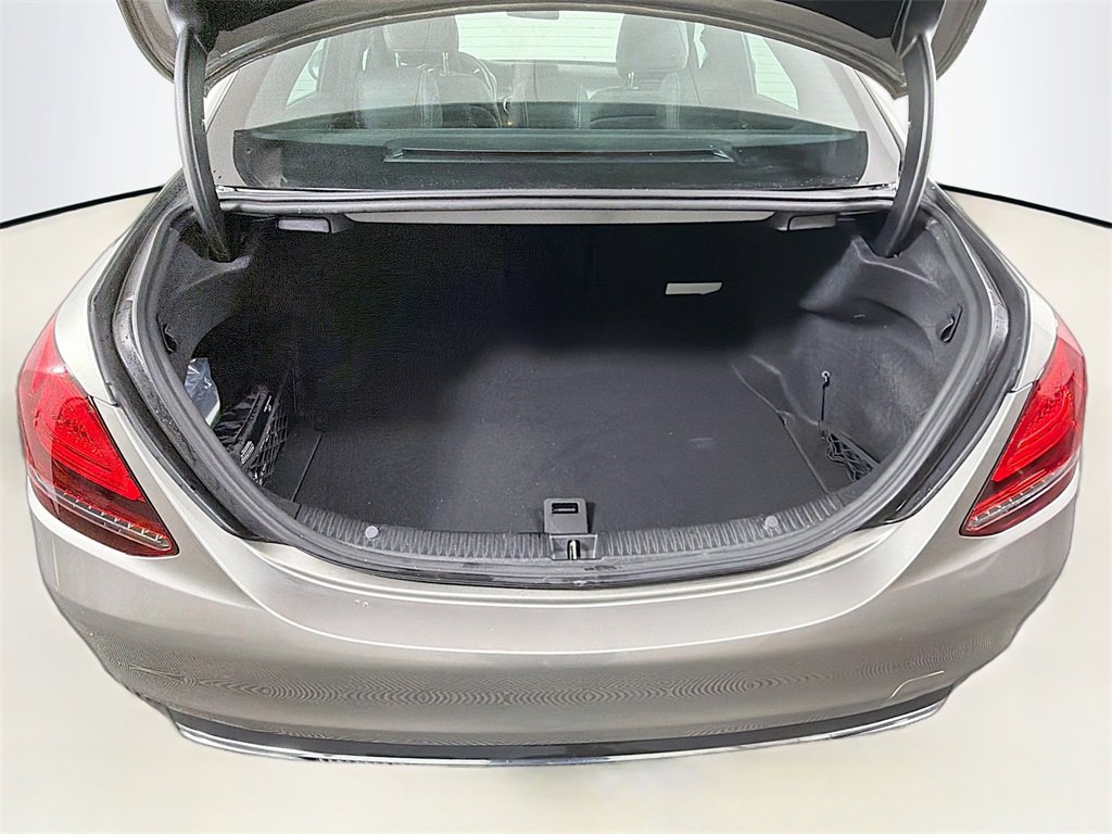Used 2019 Mercedes-Benz C 300 4MATIC Sedan image 28