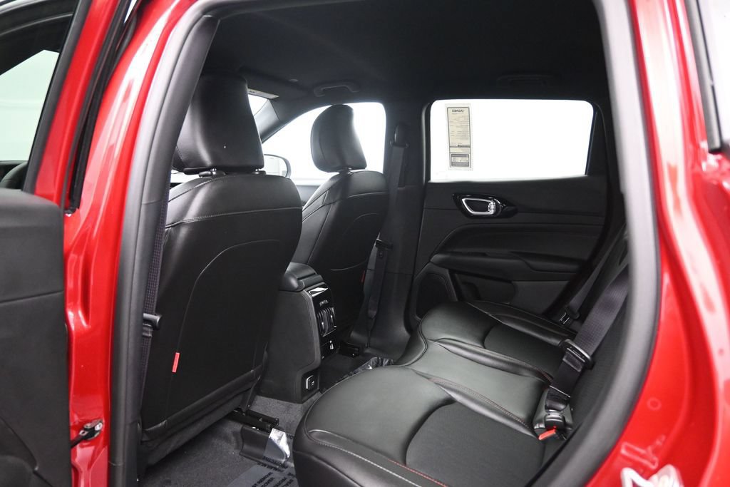 New 2026 Jeep Compass Trailhawk AWD/4WD image 25