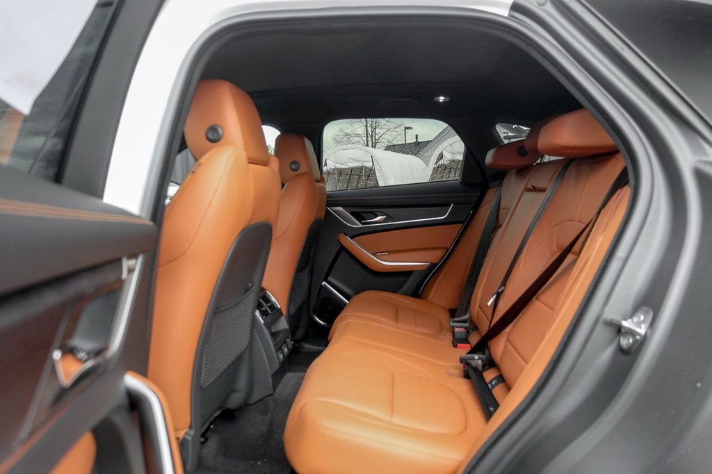 New 2026 Jaguar F-PACE R-Dynamic S image 16