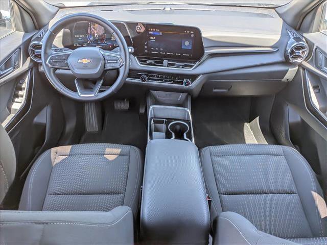 Used 2025 Chevrolet Equinox LT image 19