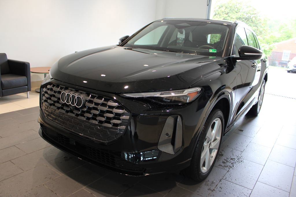New 2025 Audi Q5 Premium Plus image 4