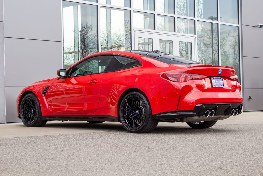 Used 2026 BMW M4 Coupe w/ Executive Package RWD image 8
