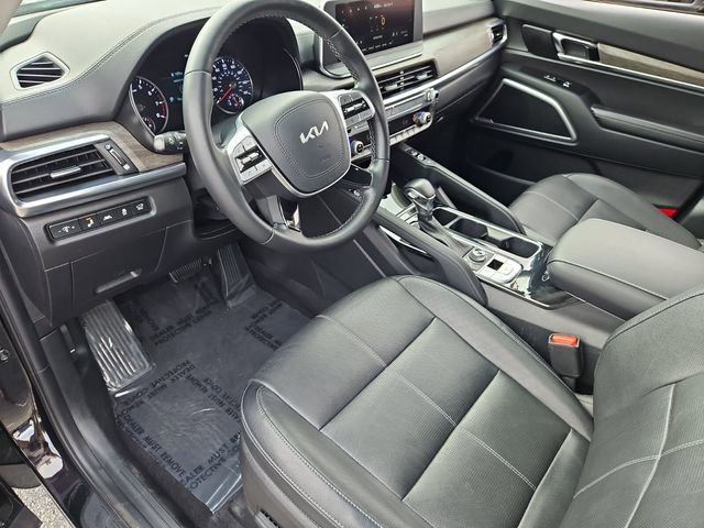 Used 2022 Kia Telluride EX image 17