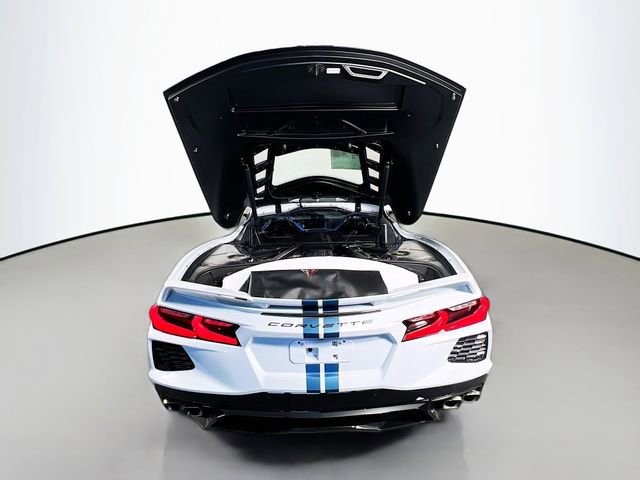 Used 2022 Chevrolet Corvette Stingray Premium Cpe w/ Z51 Performance Package RWD image 27