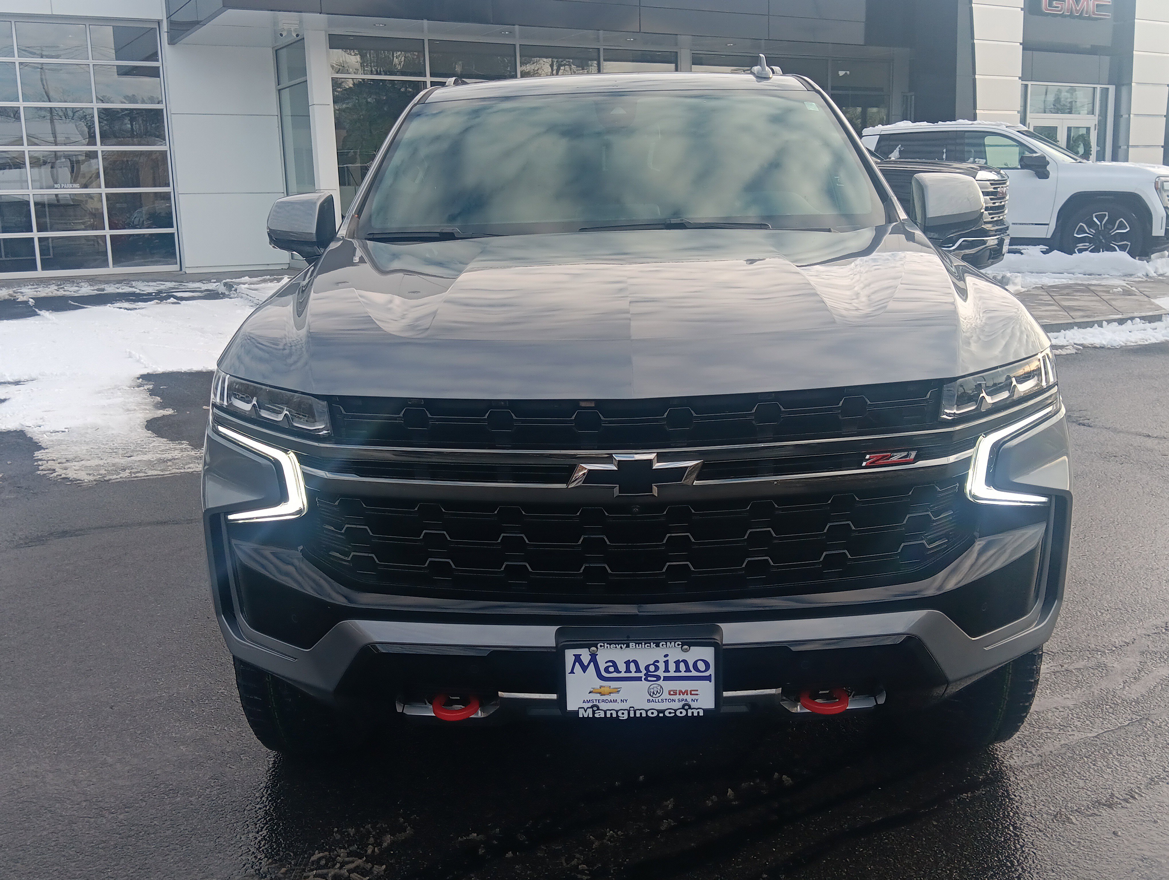 Certified 2022 Chevrolet Tahoe Z71 w/ Luxury Package image 10