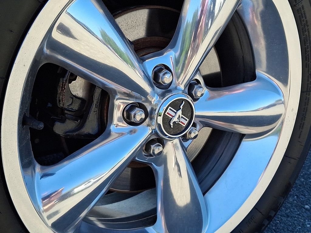 Used 2008 Ford Mustang GT Premium RWD image 27