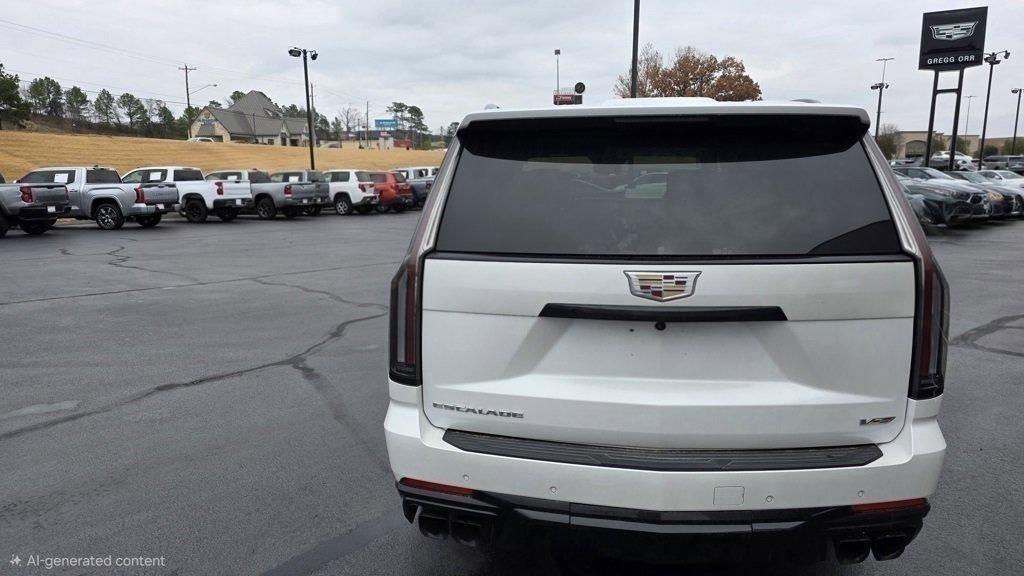 Used 2025 Cadillac Escalade V image 4