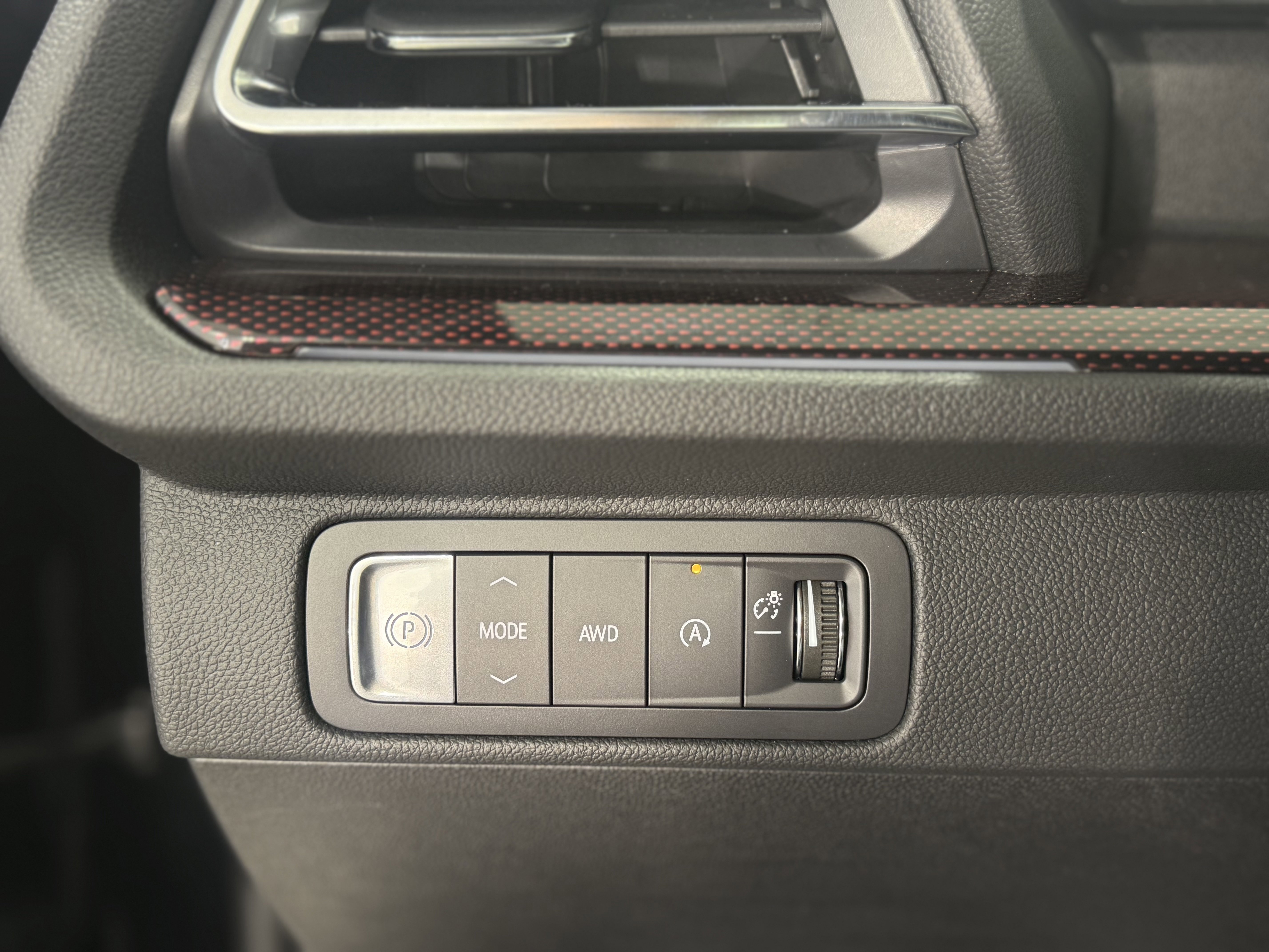 Used 2025 Chevrolet Traverse Z71 w/ Enhanced Driving Package image 23