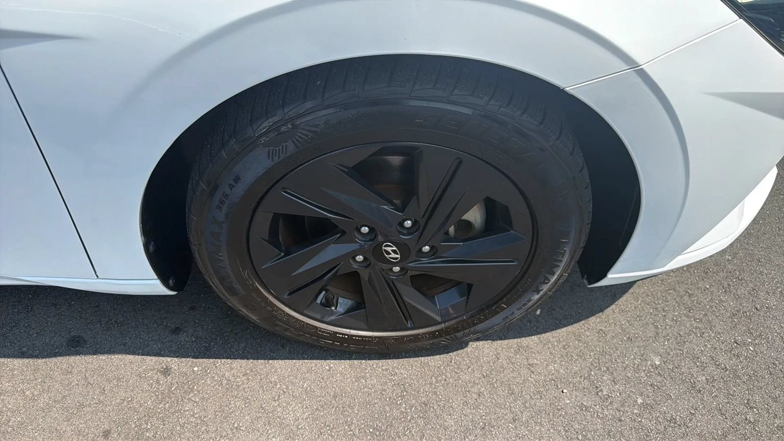 Used 2021 Hyundai Elantra SEL w/ Convenience Package FWD image 19