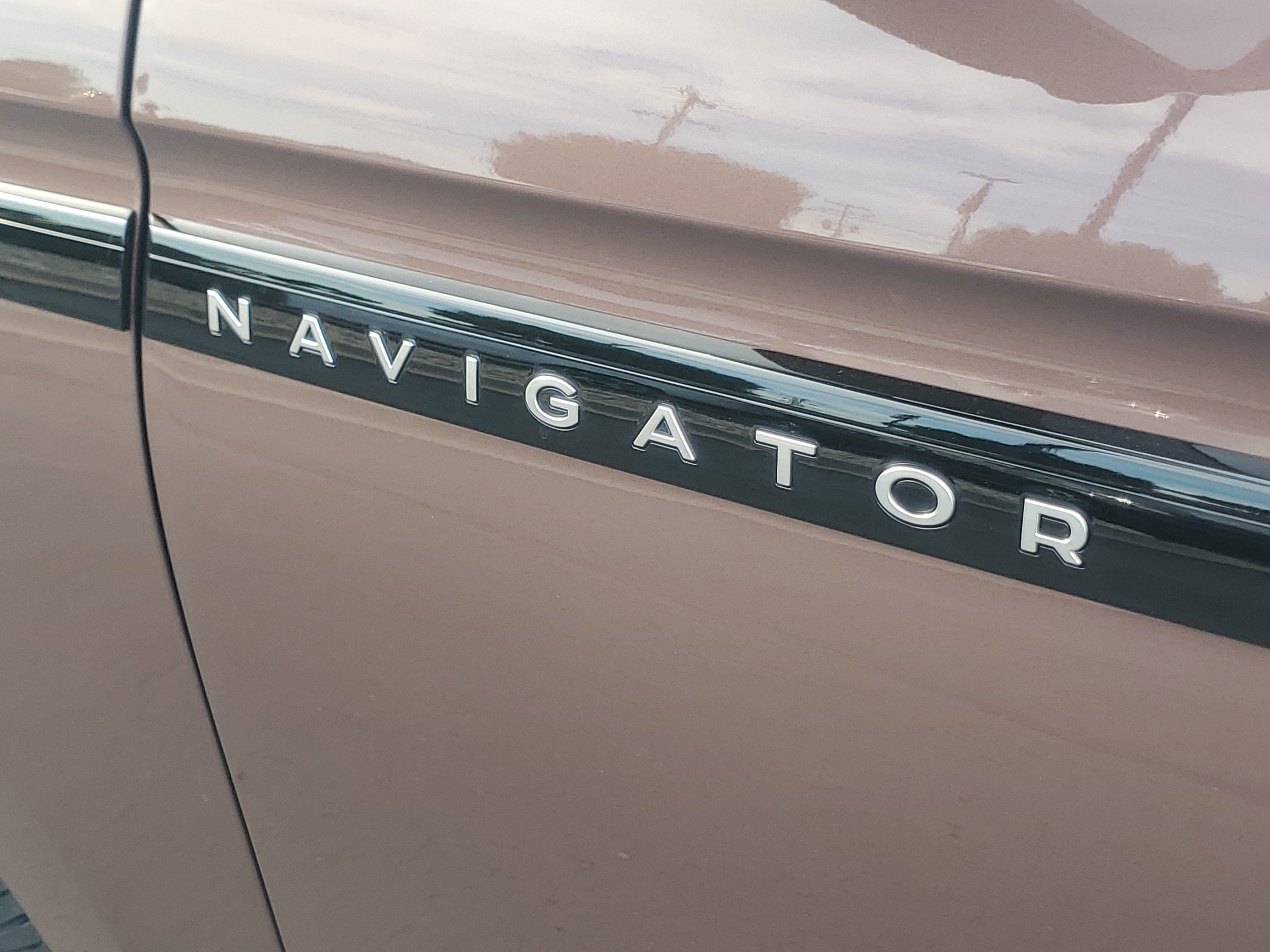 New 2027 Lincoln Navigator Black Label AWD/4WD image 7