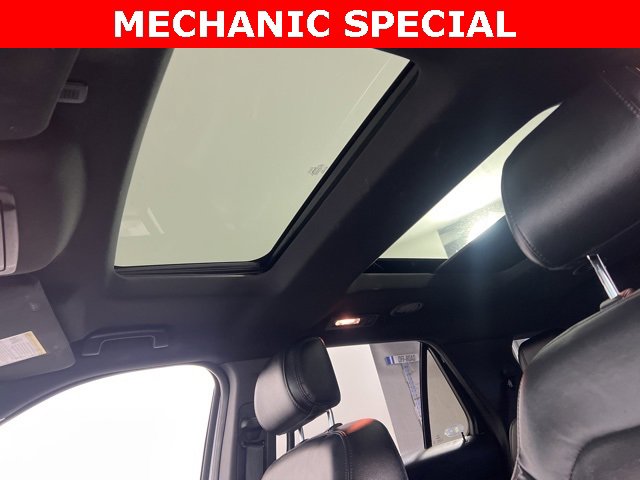 Used 2016 Ford Explorer XLT w/ Equipment Group 202A image 27