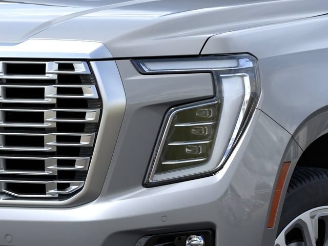 New 2026 GMC Yukon Denali w/ Sun & Power Step Package AWD/4WD image 10