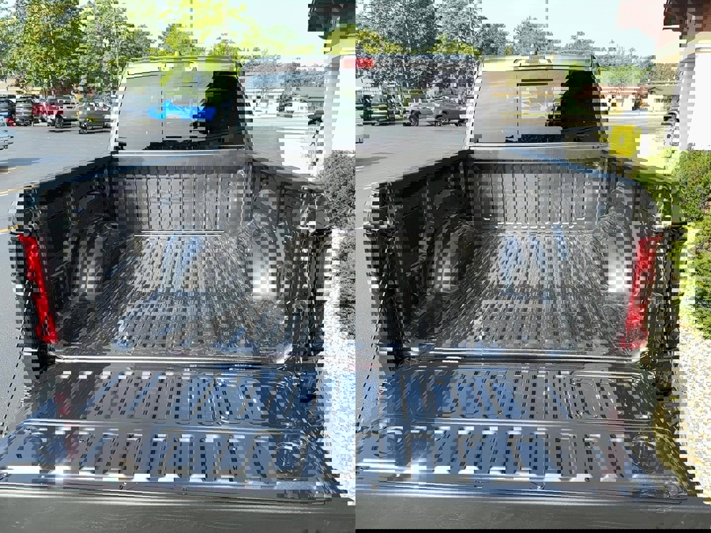 New 2026 RAM 1500 Laramie w/ Night Edition image 16