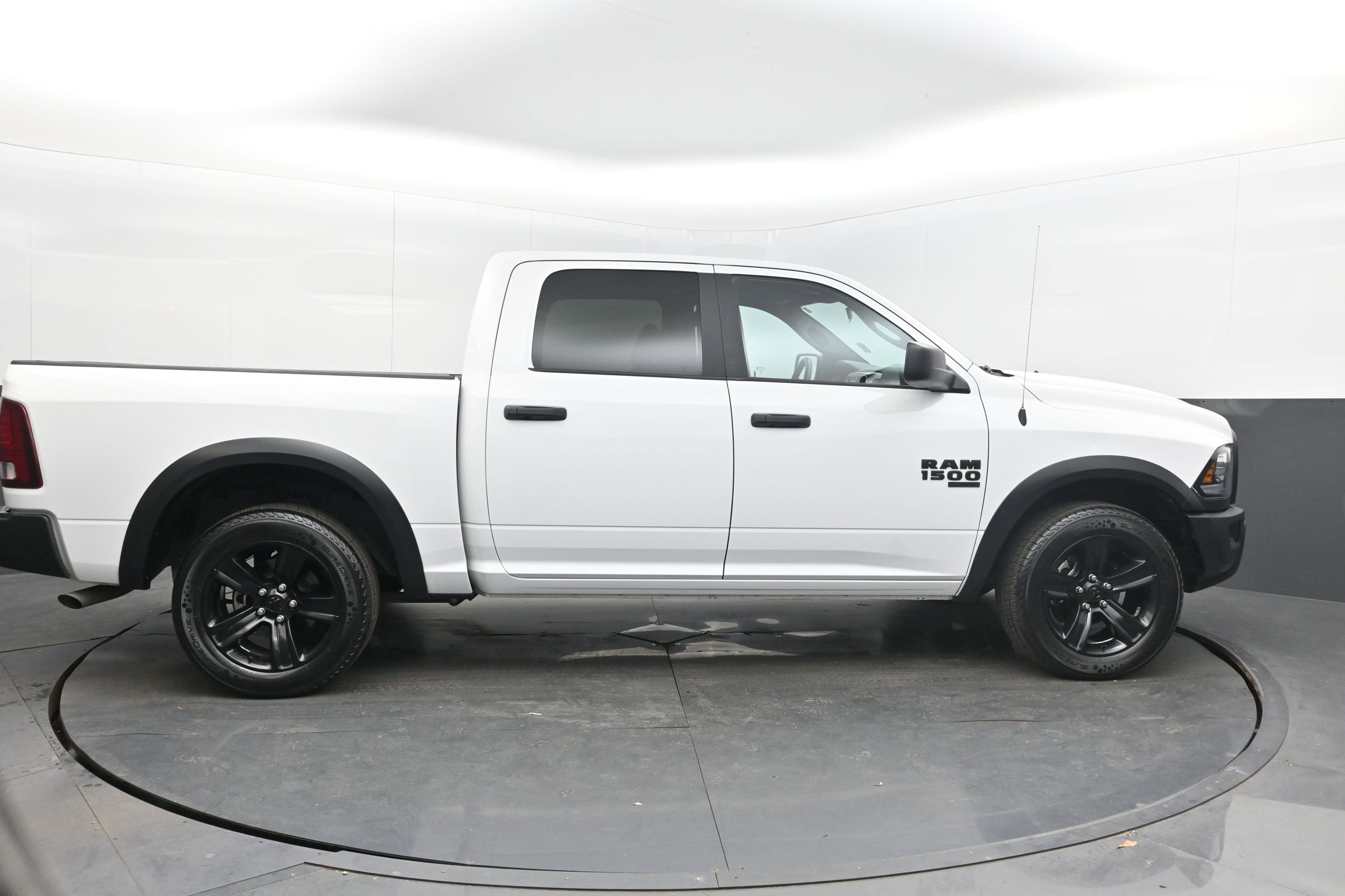 Used 2024 RAM 1500 Classic Warlock image 10