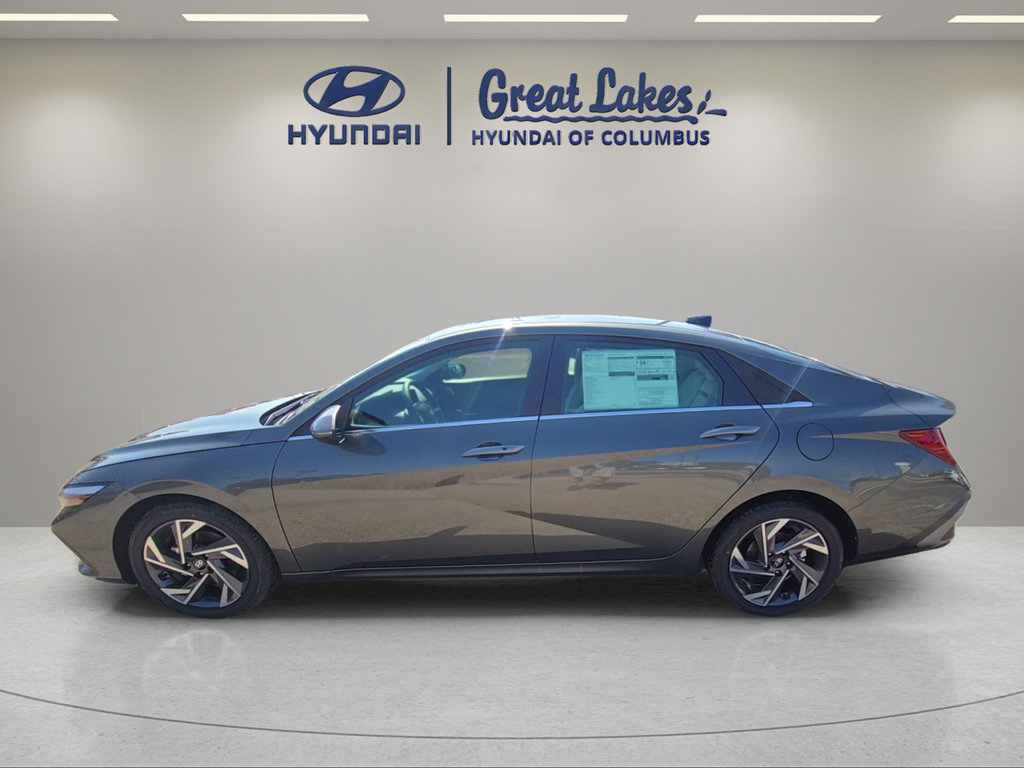 New 2026 Hyundai Elantra Limited FWD image 8