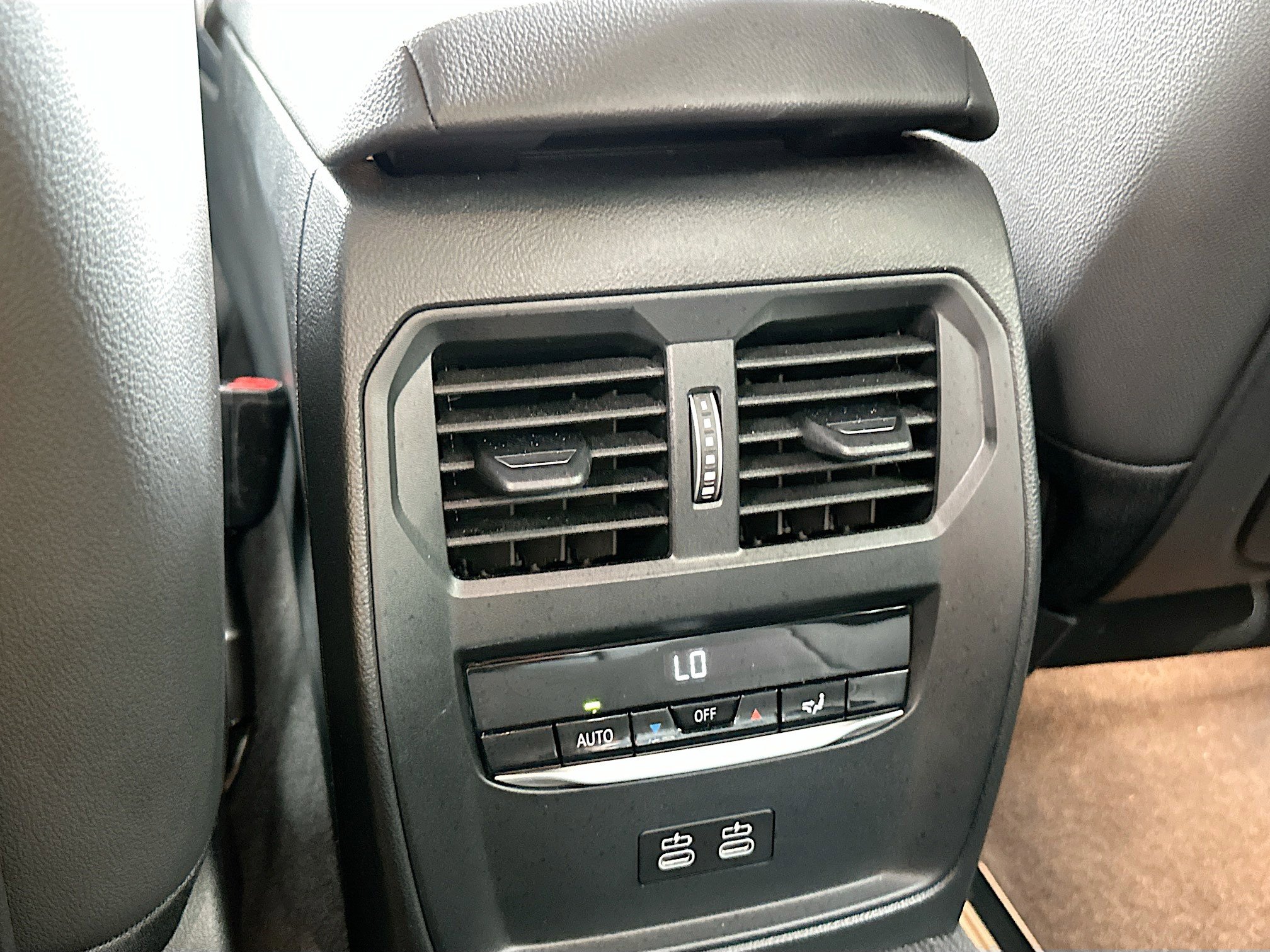 Used 2023 BMW i4 eDrive35 image 26