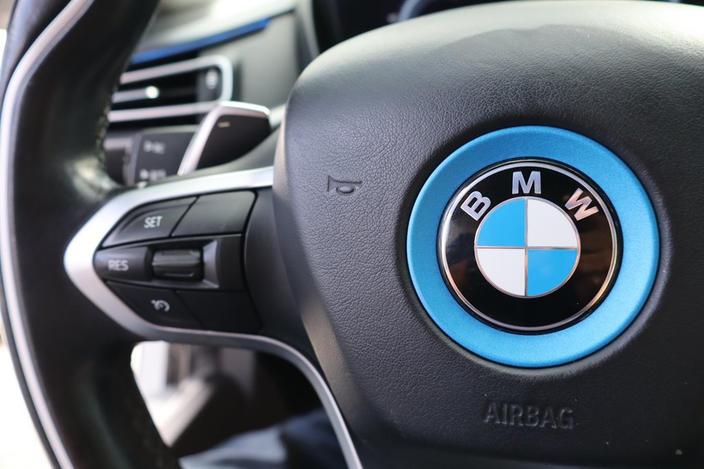 Used 2016 BMW i8 AWD/4WD image 36