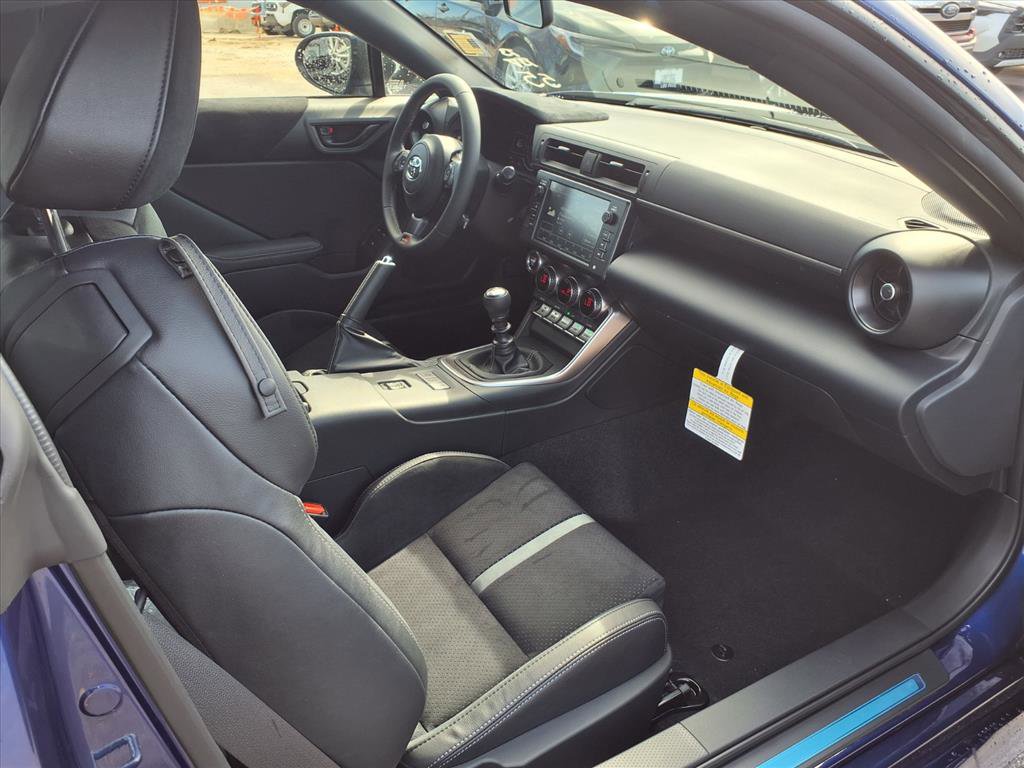 New 2026 Toyota GR86 Premium w/ Performance Package image 23