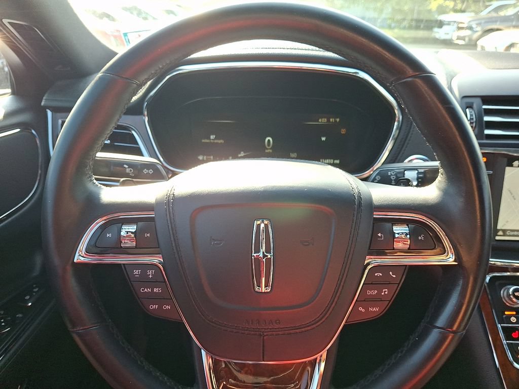 Used 2017 Lincoln Continental Reserve AWD/4WD image 19