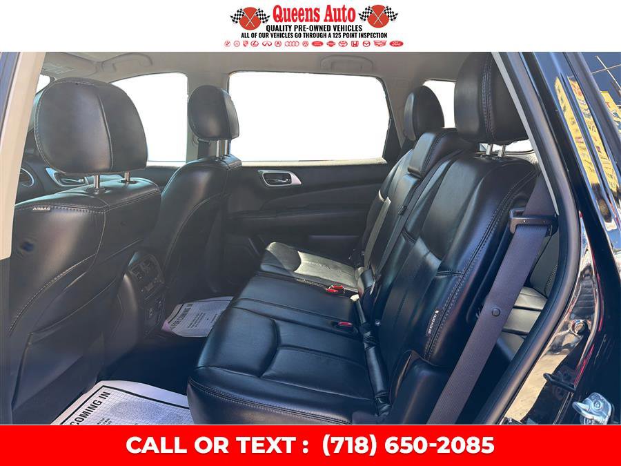 Used 2018 Nissan Pathfinder SL w/ Midnight Edition Package image 11