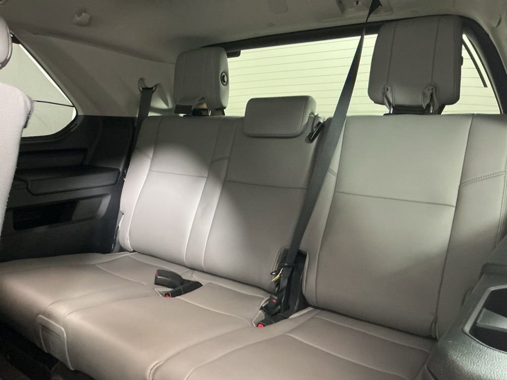 Used 2023 Toyota Sequoia Limited image 29