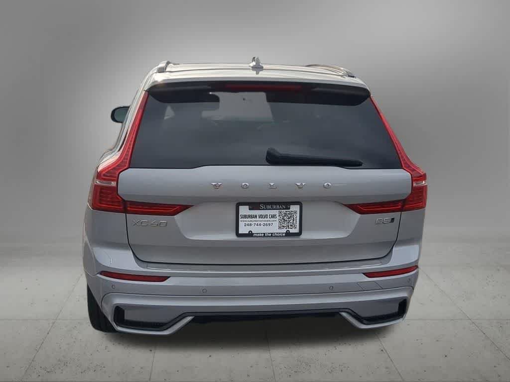 Certified 2023 Volvo XC60 B5 Plus w/ Climate Package AWD/4WD image 5