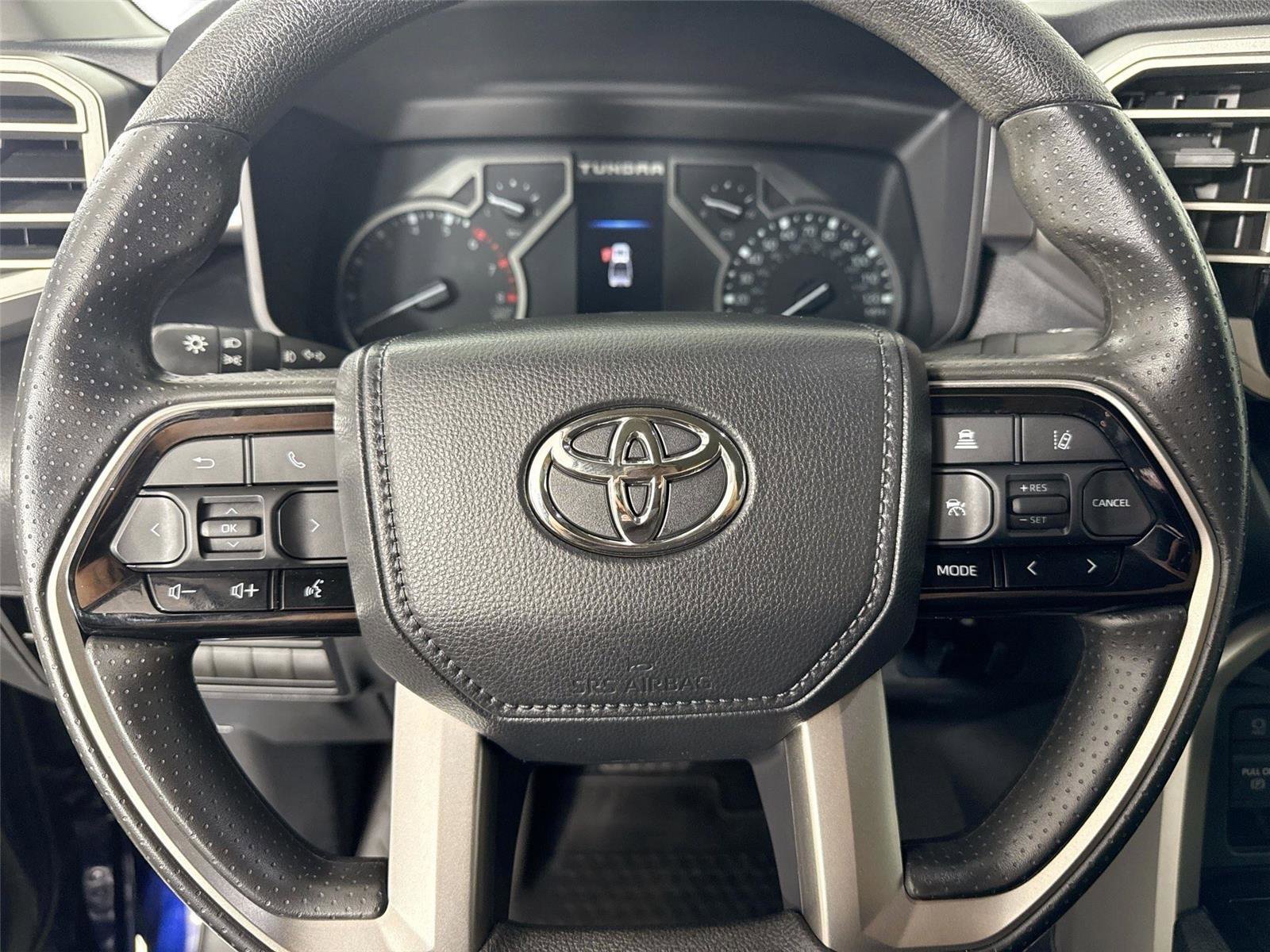 Used 2023 Toyota Tundra SR5 w/ SR5 Convenience Package AWD/4WD image 16