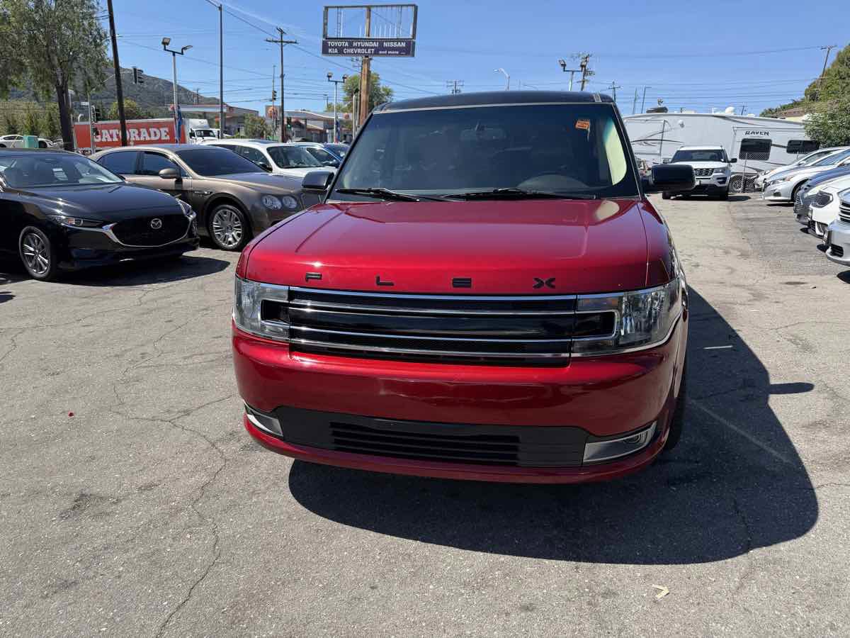 Used 2017 Ford Flex SEL w/ Equipment Group 202A image 2