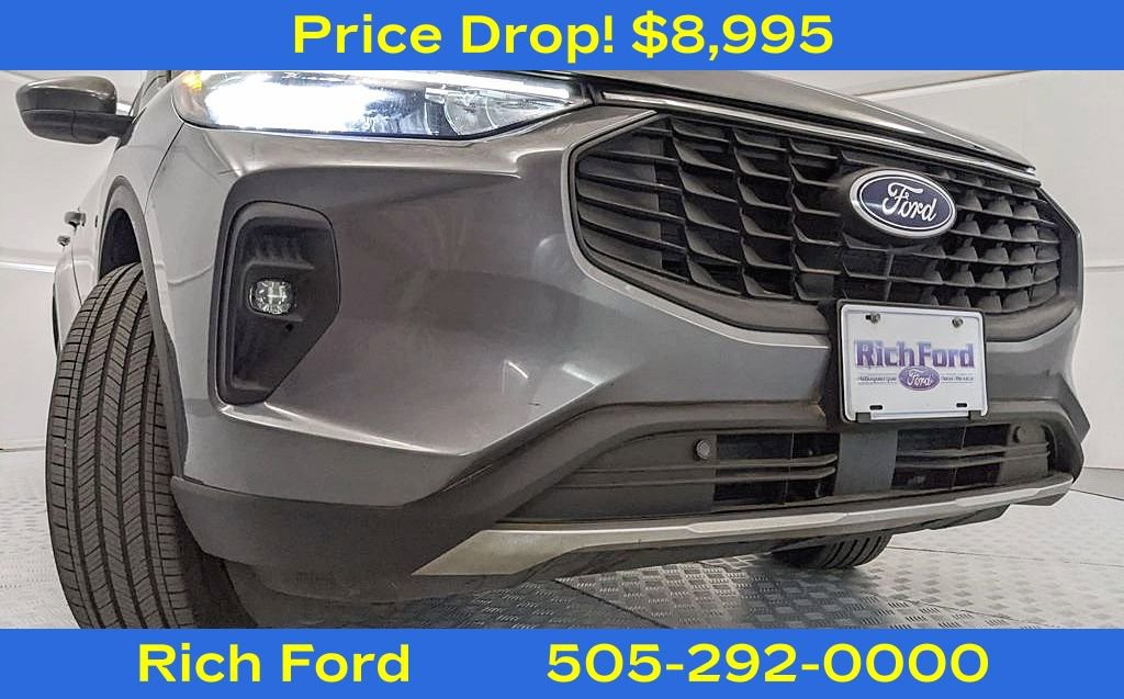 Used 2023 Ford Escape SE FWD image 23