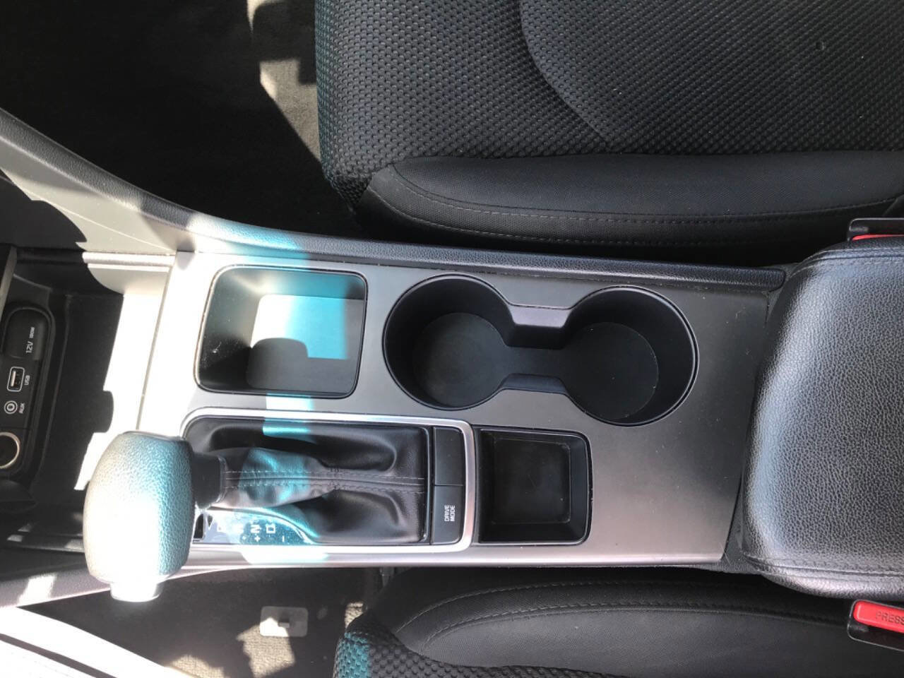 Used 2020 Kia Optima LX image 38