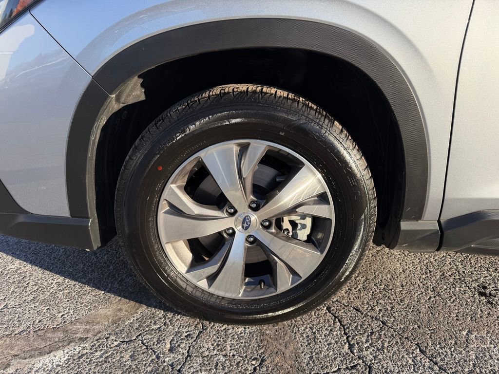 Used 2024 Subaru Ascent Premium w/ Convenience Package image 10