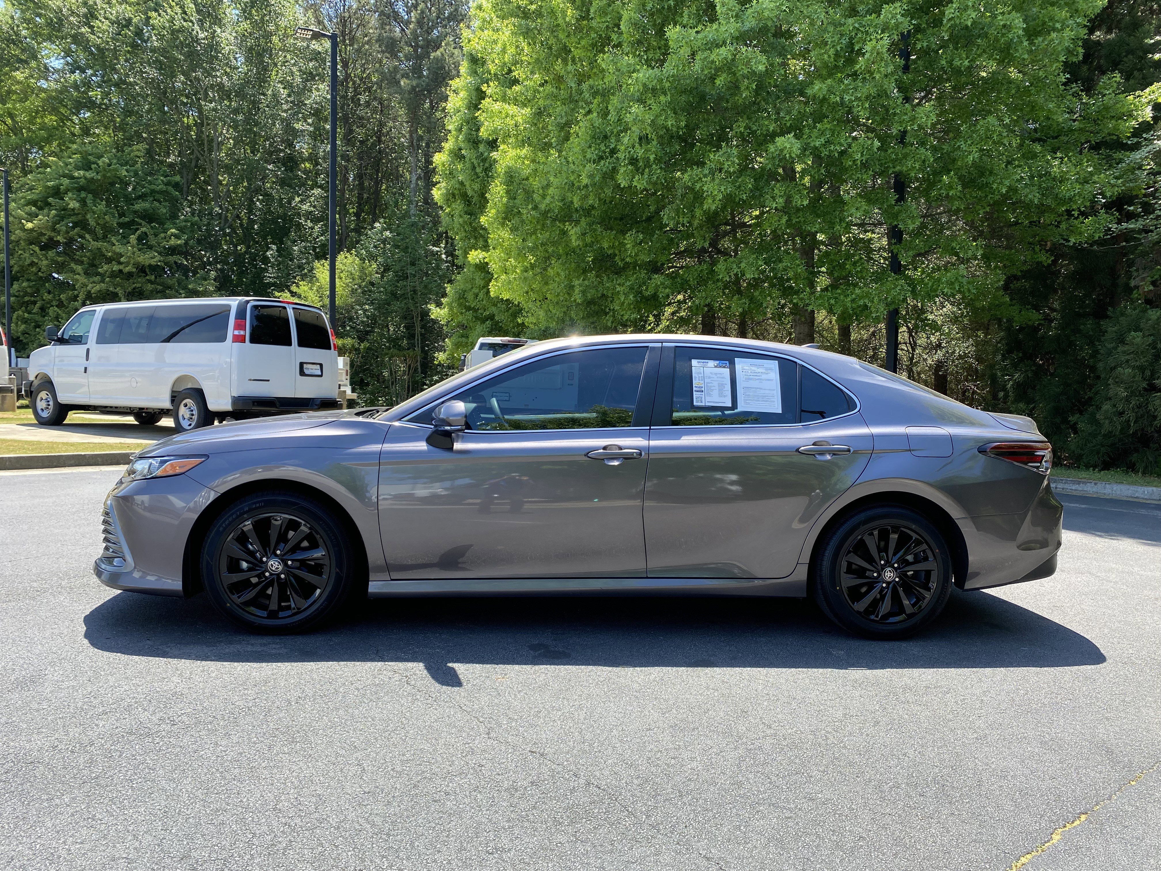 Used 2024 Toyota Camry LE w/ Convenience Package FWD image 6