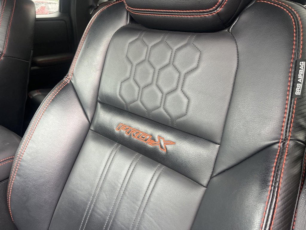 Used 2023 Nissan Frontier Pro-X w/ Pro-X Premium Package image 9