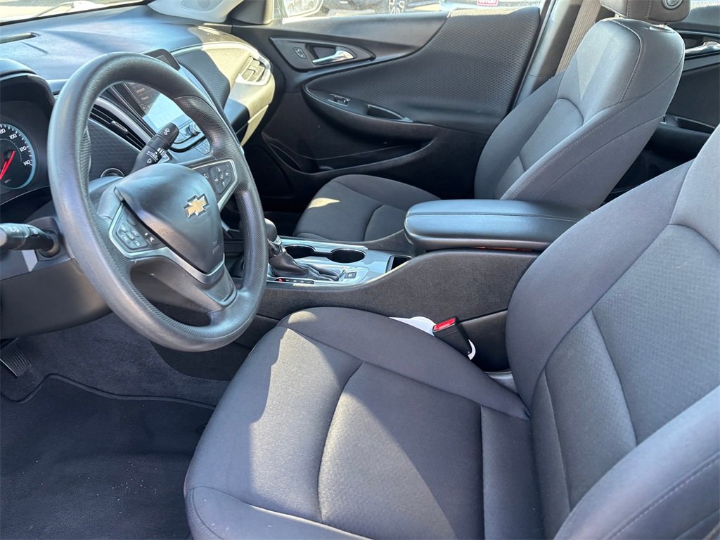 Used 2023 Chevrolet Malibu LT image 10